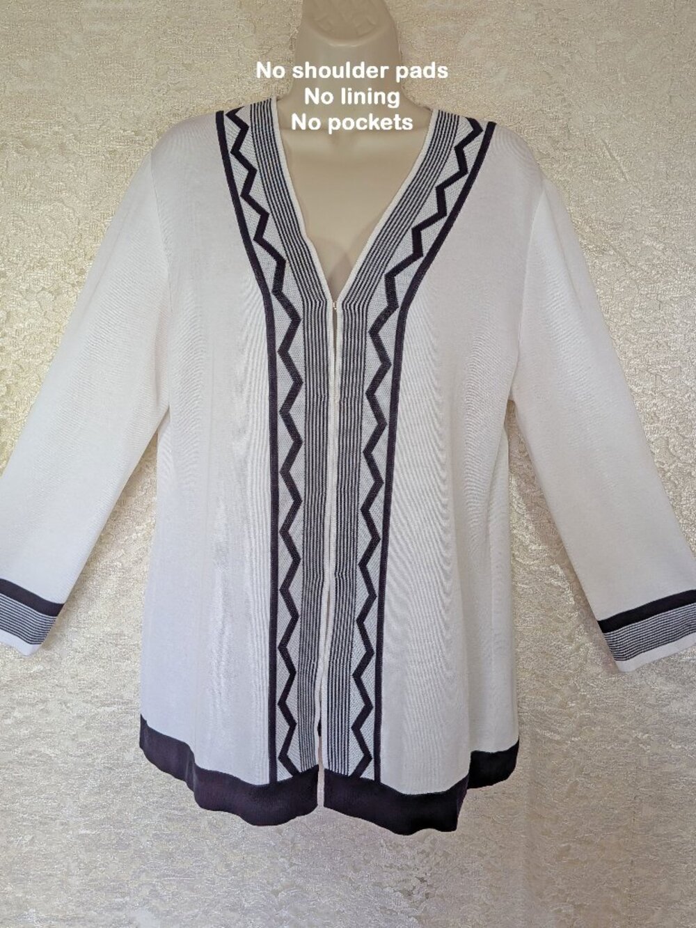 40" bust MISOOK knit blazer, White, Black striped trim, V neck, Hidden hooks - Picture 9 of 16